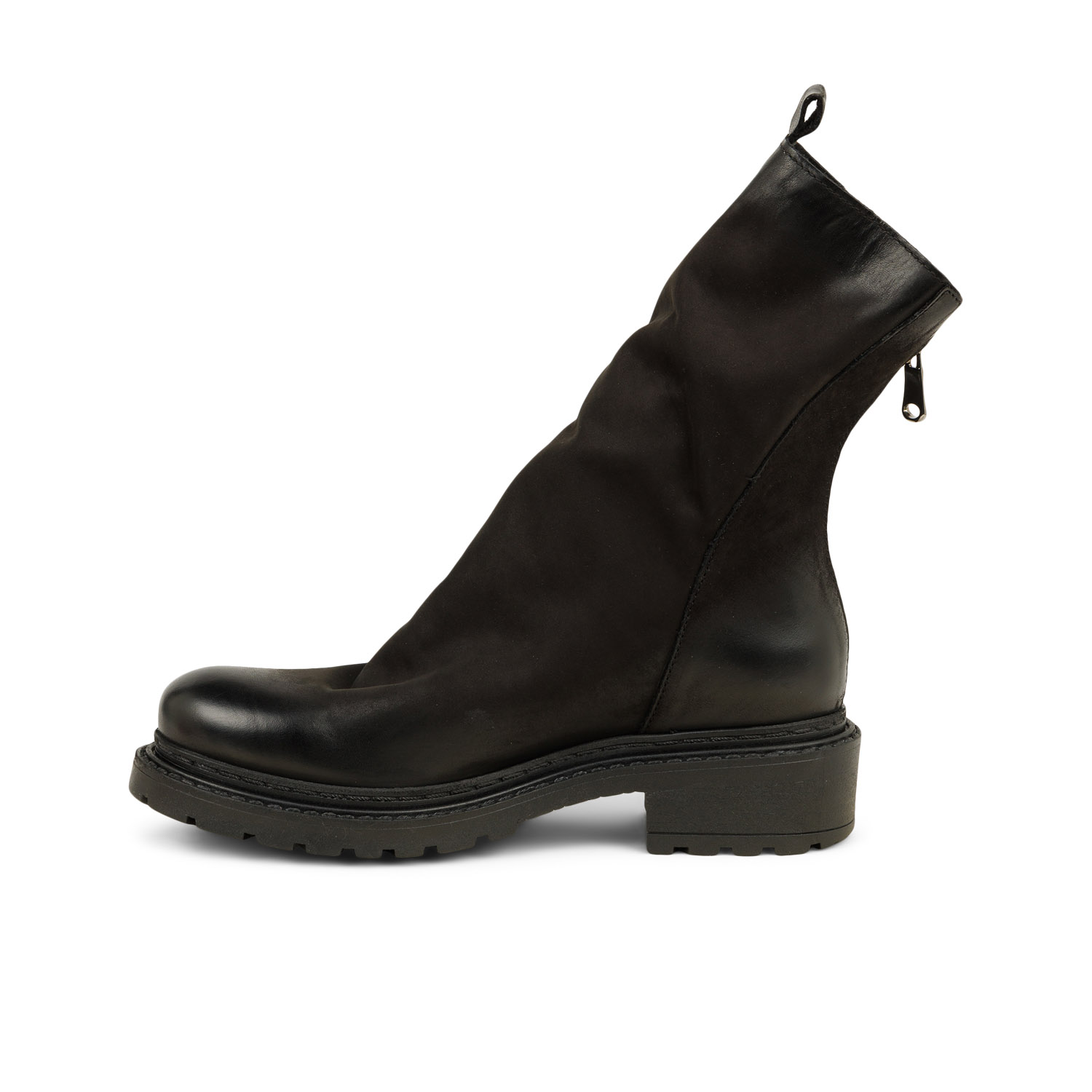 04 - METAK -  -  - Cuir