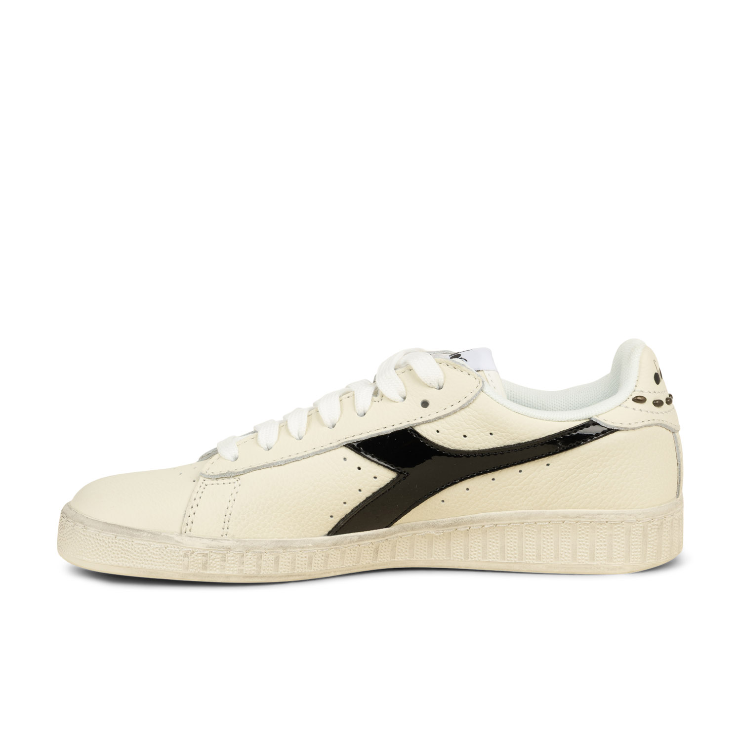 04 - GAME LOW WAXED STUDED - DIADORA -  - Cuir / synthétique