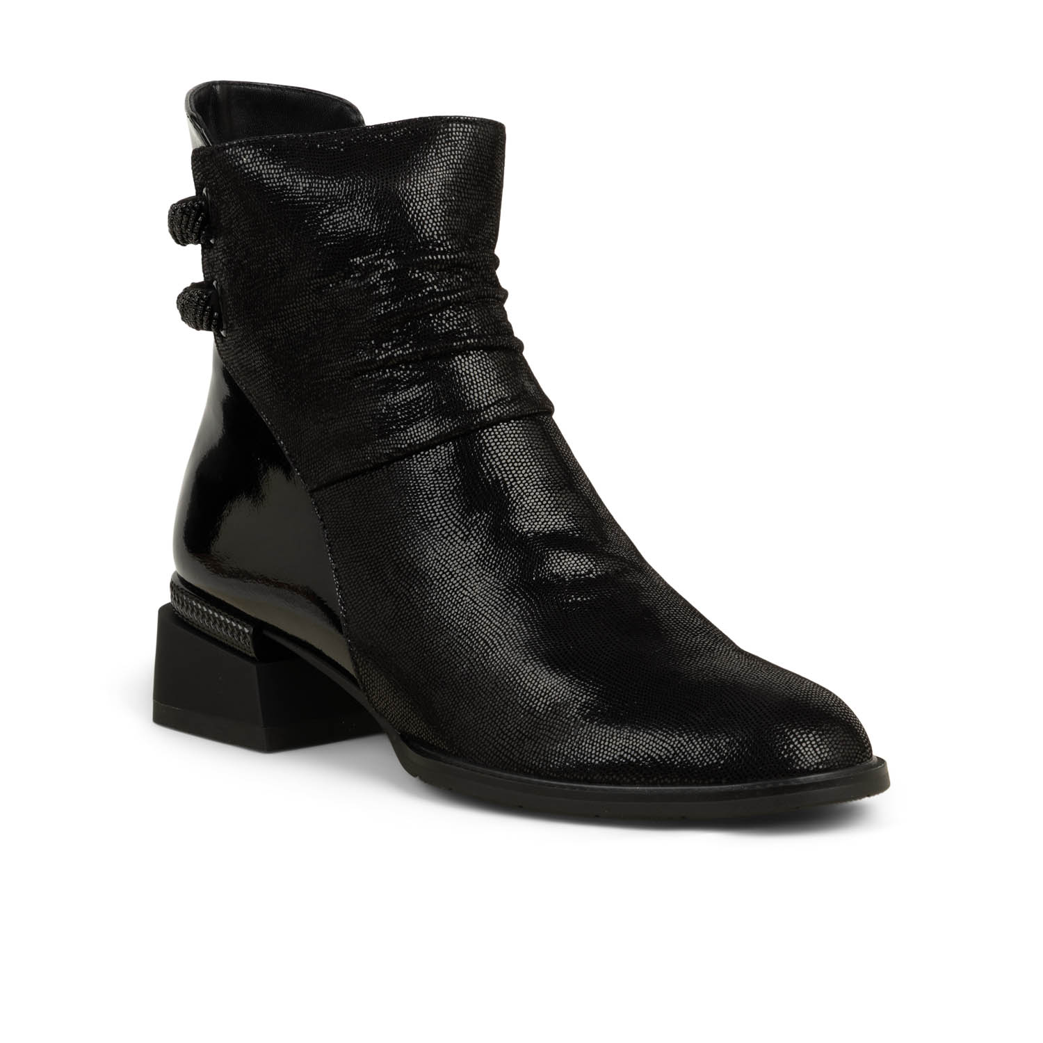 02 - VANAIS - METAMORFOSE -  - Cuir