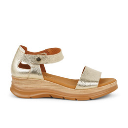 01 - PLUMA - PAULA URBAN -  - Cuir